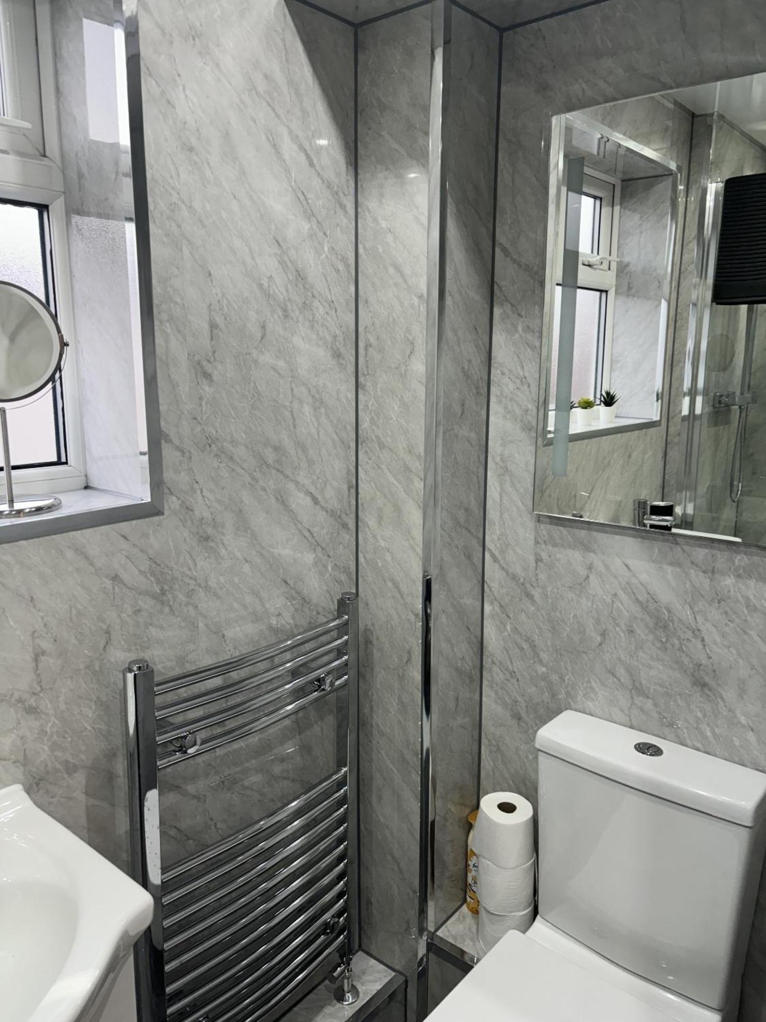 Villa Cosy Corner - 2 Beds, Free Parking, Next To Southampton General Hospital Habitación foto